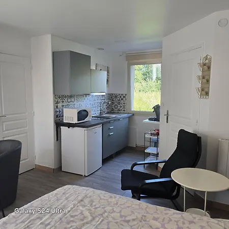 D'hote 2 Josephine - Rez De Chausse דירה Sainte-Genevieve (Oise)